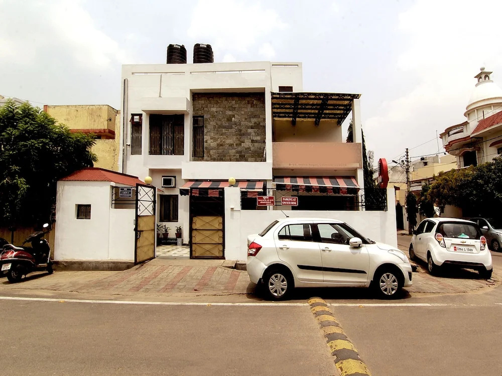 Hotel Bandhan Annexe by OYO