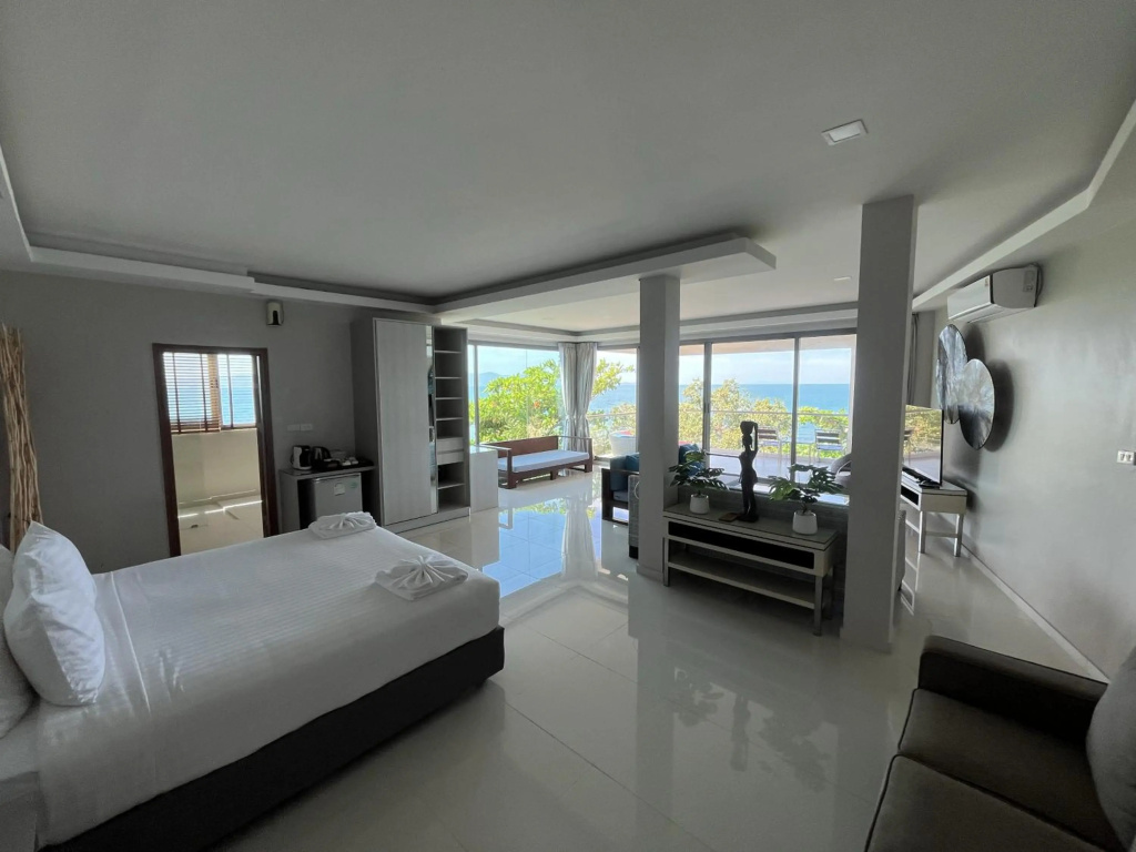 Sunset Beach Villas — 4