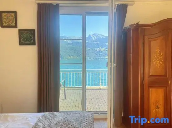 Family Suite with lake view