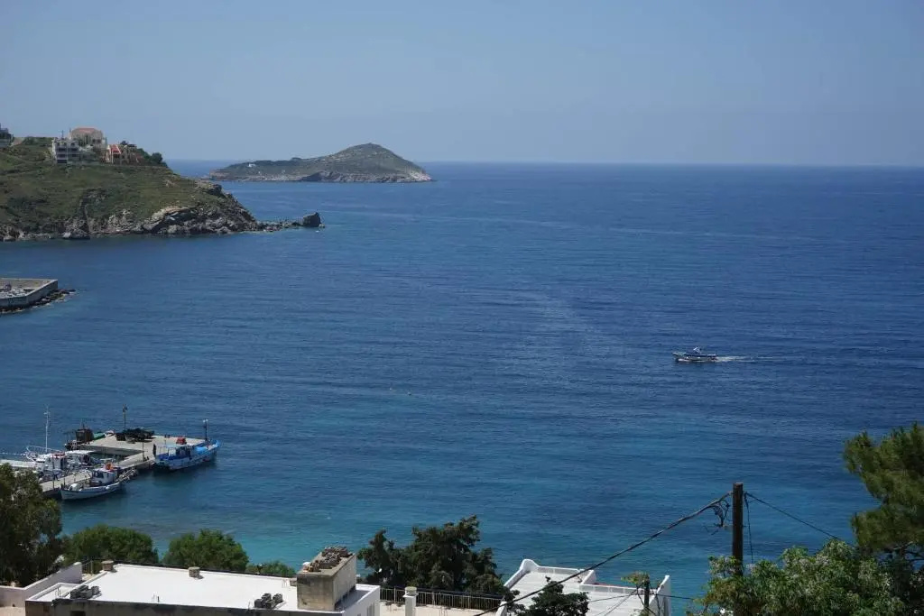 Beach & Waterfront
