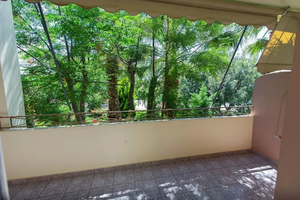 Balcony & Terrace