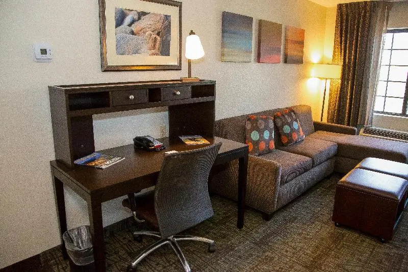 Staybridge Suites Colorado Springs North by IHG - Chambres