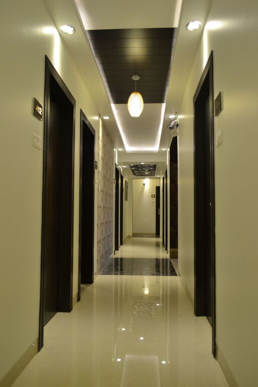 Hotel Manama by null
