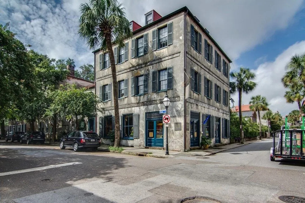 27 State Street Bed & Breakfast