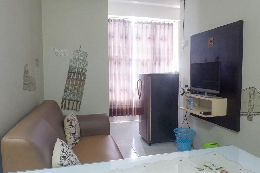 Отель Best Value 2Br Apartment At Dian Regency, фото 2