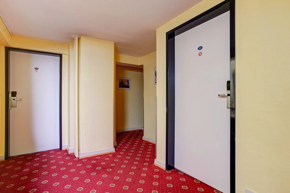 Hotel Elbinsel — 2