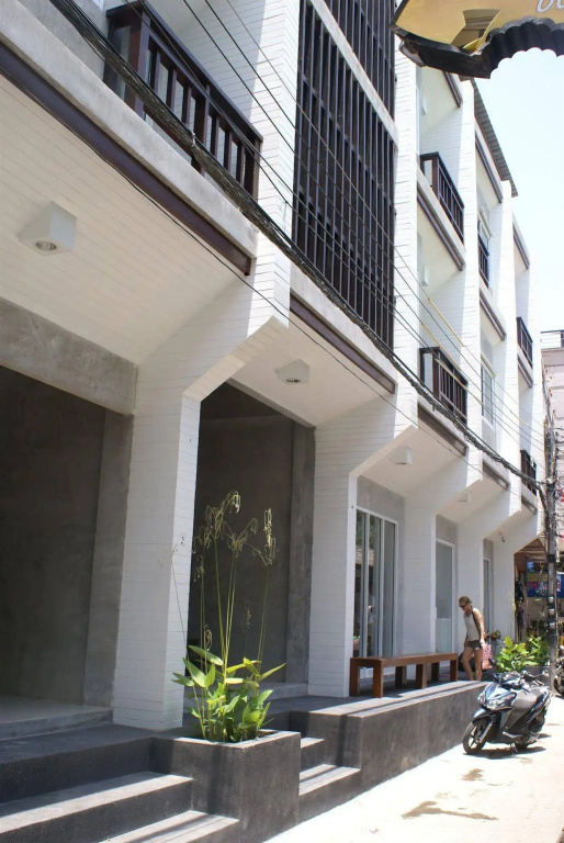 Ban's Avenue Guest House