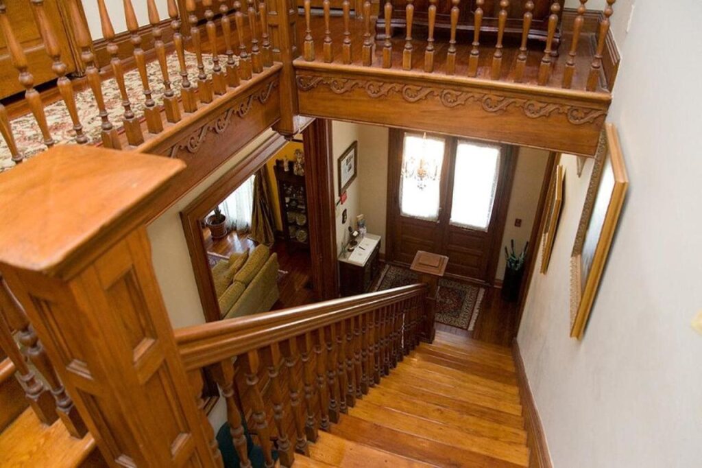 gallery_image_hidden_7