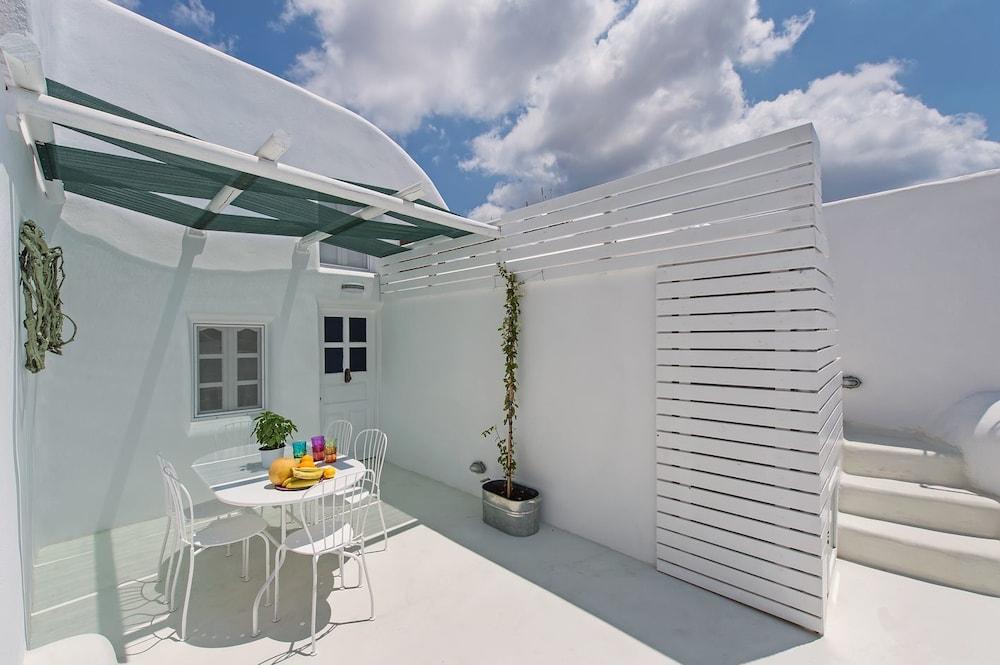Emporio Cycladic Terrace 3 *