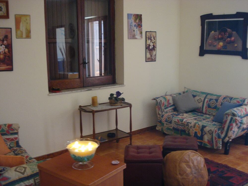 gallery_image_hidden_9