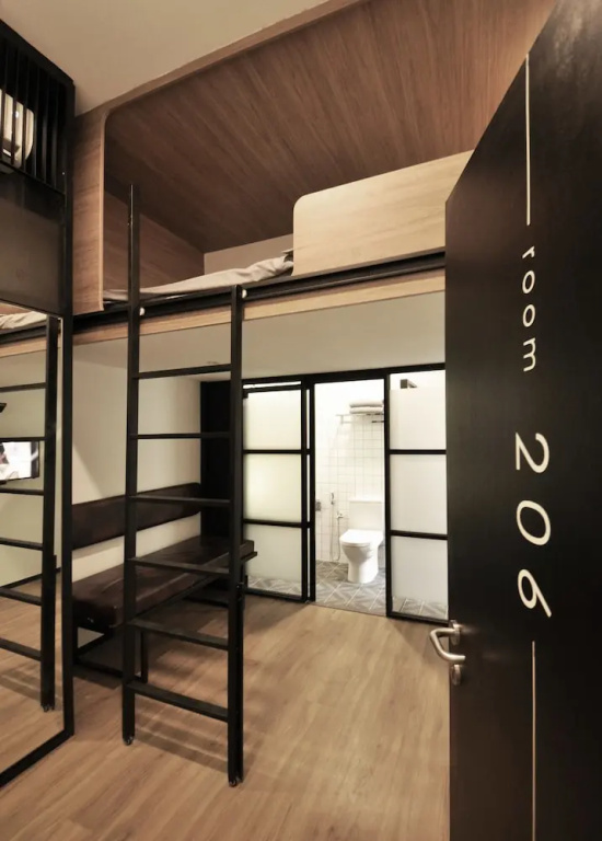 Standard Quadruple room