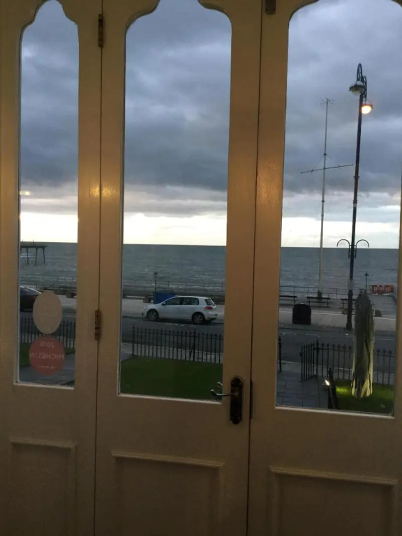 Gwesty Cymru