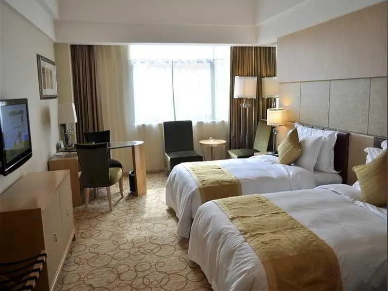 Kolam Gloria Plaza Hotel - Chambres
