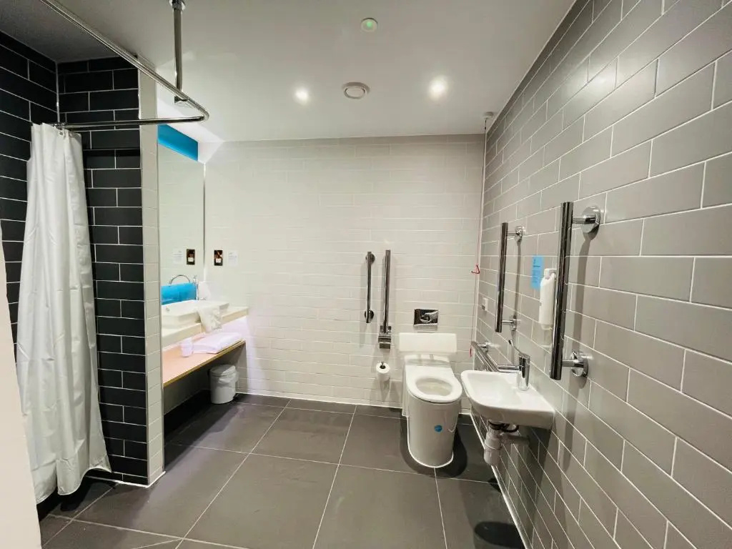 Holiday Inn Express Cheltenham by IHG - Général