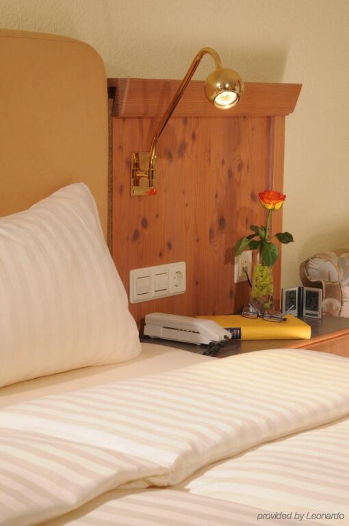 Best Western Parkhotel Weingarten by null