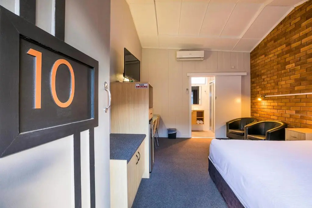 Standard Double room (full double bed)