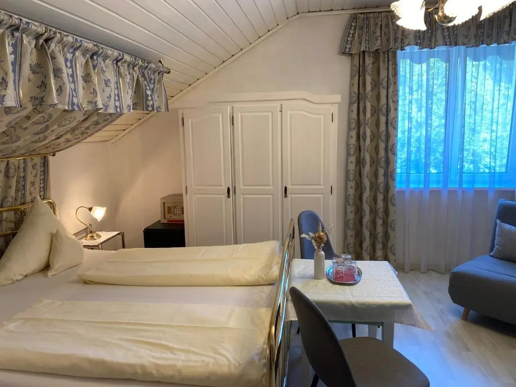 Hotel Nikolasch - Chambres