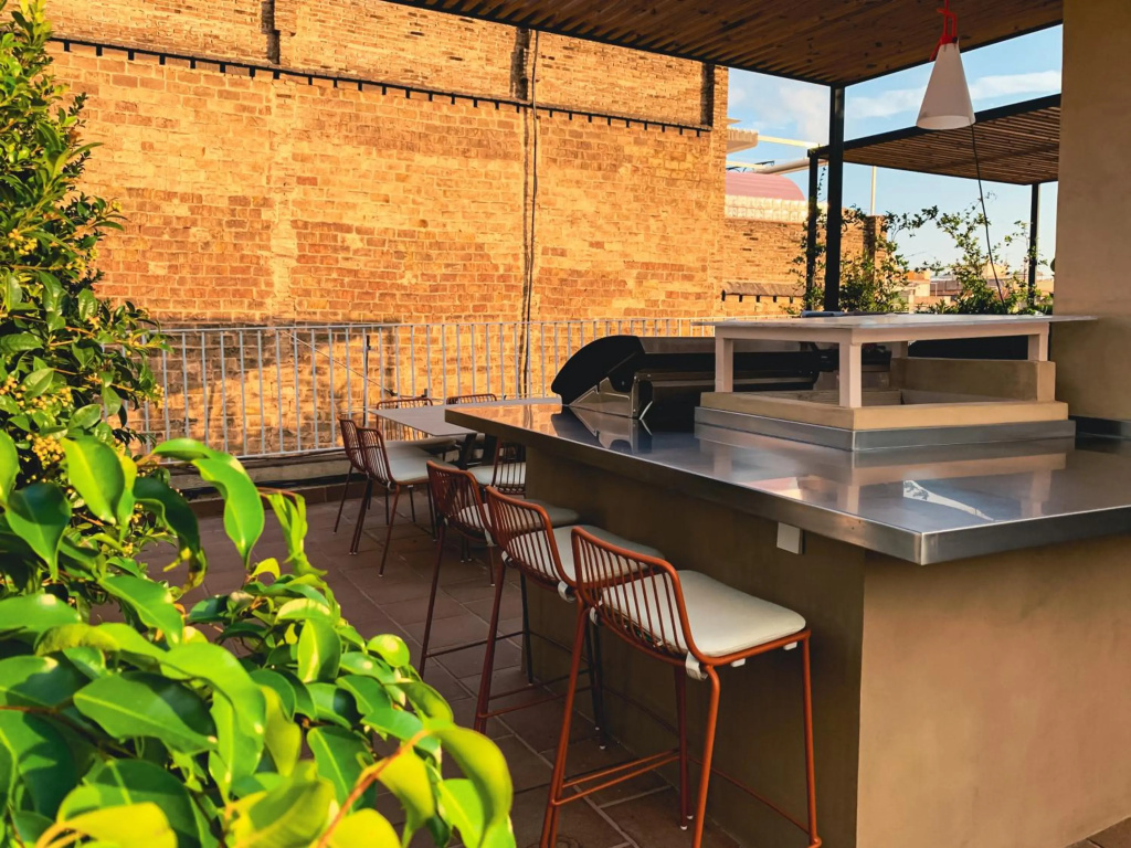 Incredible 2BR Penthouse with Urban Rooftop Garden