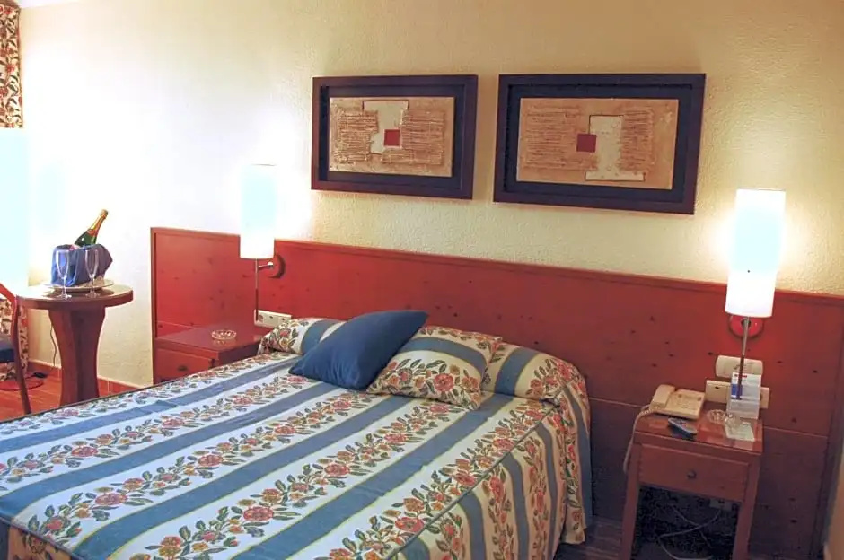 Hotel Masa International - Chambres