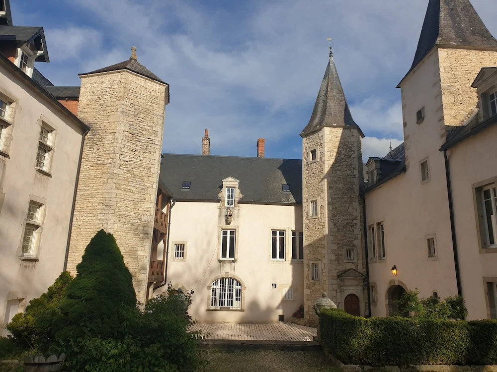 Voir la photo 1 — Château de Melin