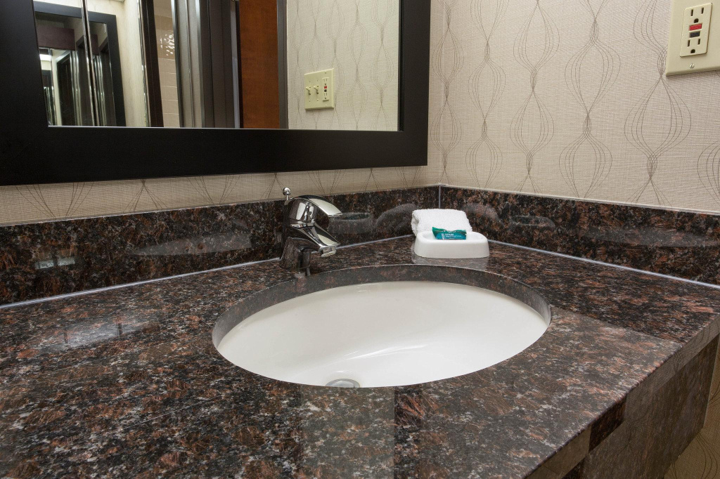 Heritage Inn & Suites The Woodlands, Trademark by Wyndham - Général