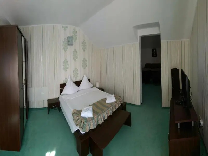 Hotel Rusu image 2