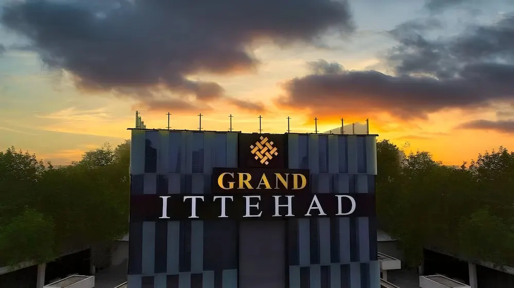 Grand Ittehad Boutique Hotel
