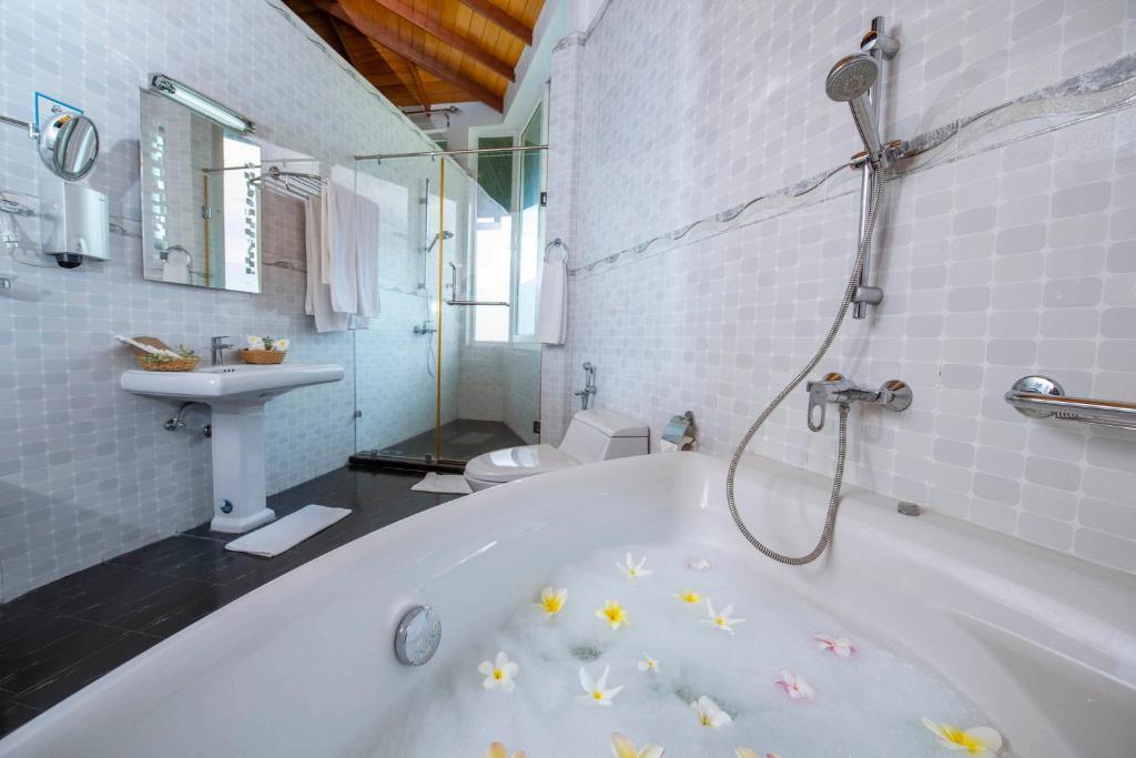 Hotel Sudu Araliya