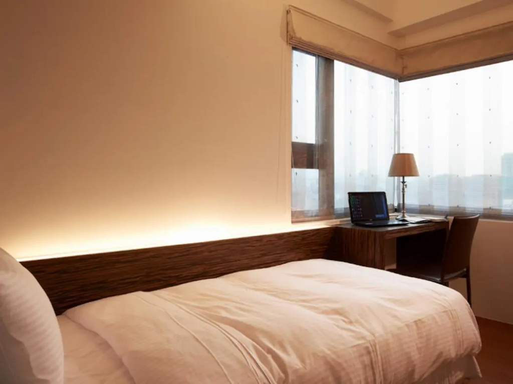 Executive Triple Suite