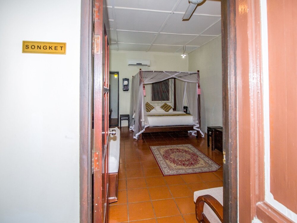 Noordin Street House
