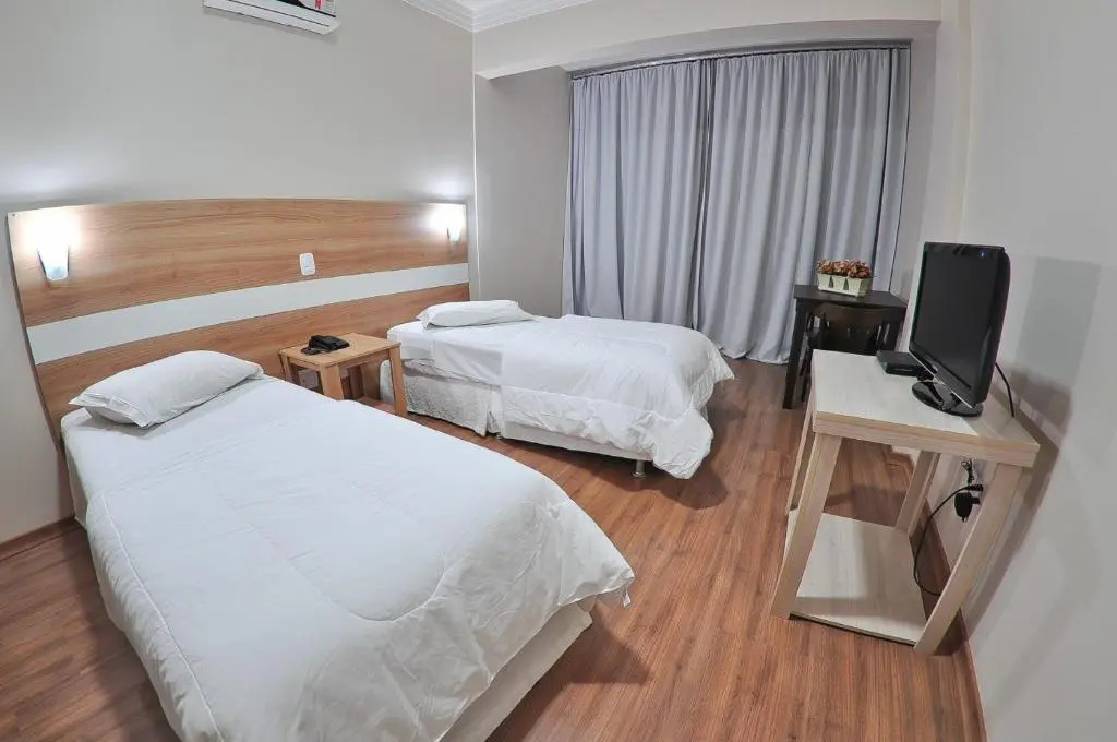 Turis Hotel - Chambres