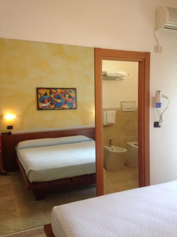 Standard Triple room with balcony