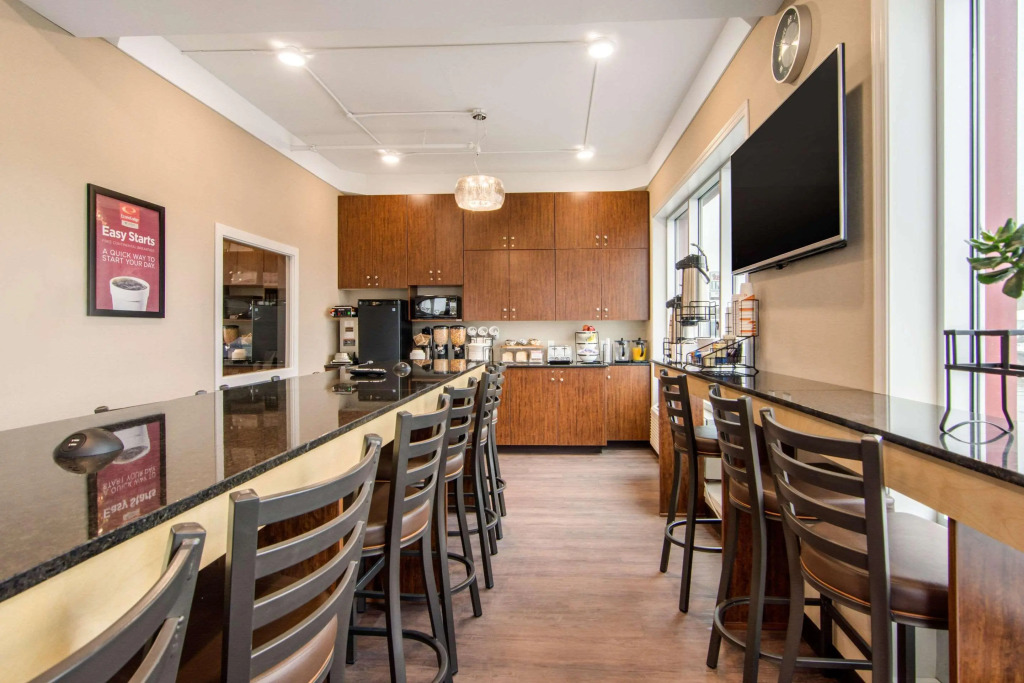 Econo Lodge - фото 16