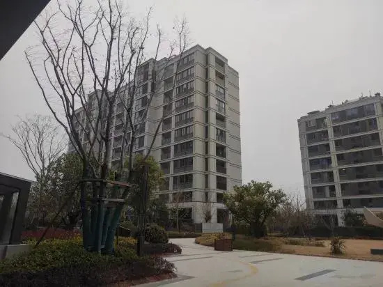 Lilac Cinema Select Apartment (Banshan Mingfu Branch)