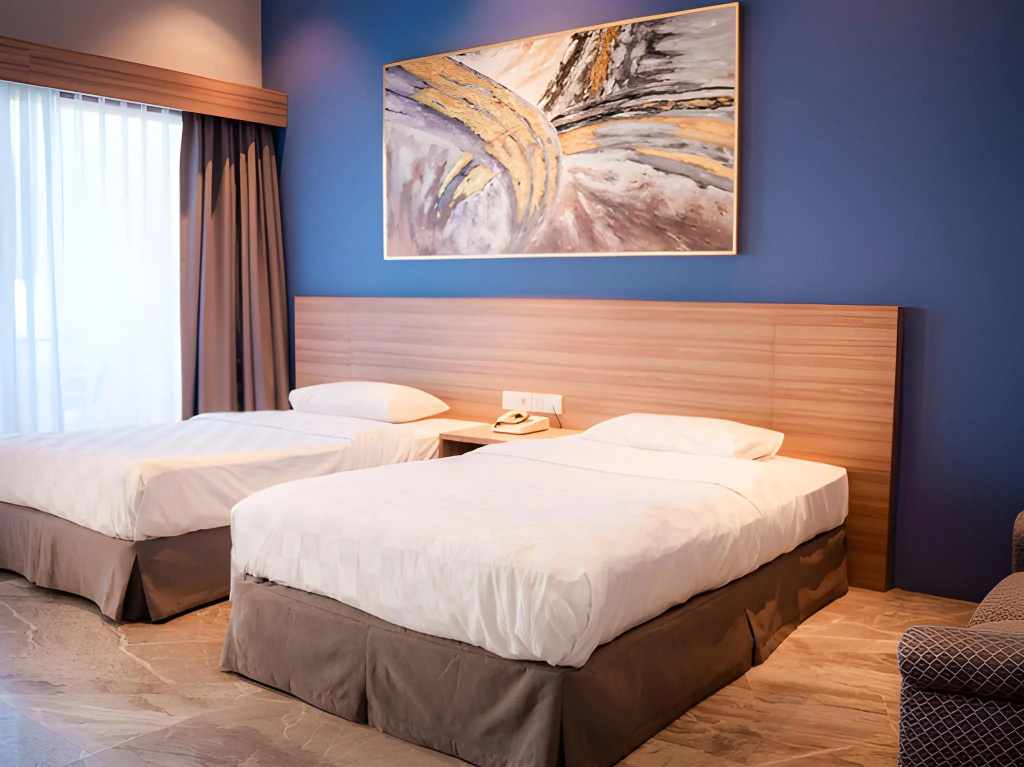 Niagara Hotel Lake Toba & Resorts — 5