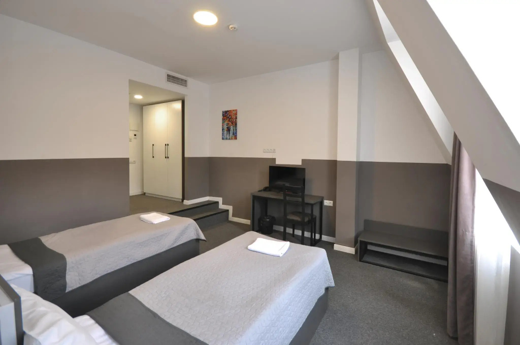 Standard Double room (twin beds)