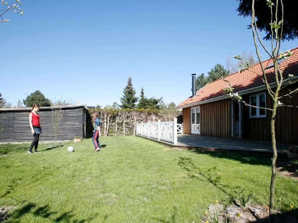 7 Person Holiday Home in Vaeggerlose