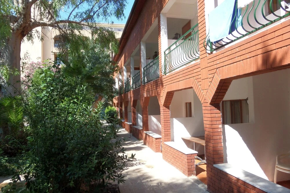 Hotel photo 1