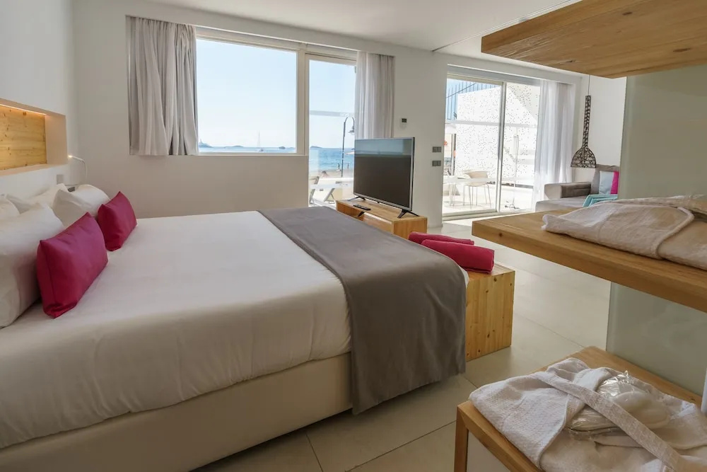 One Ibiza Suites - Général