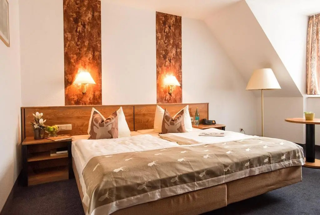 Hotel & Restaurant Zum Hirsch - Chambres