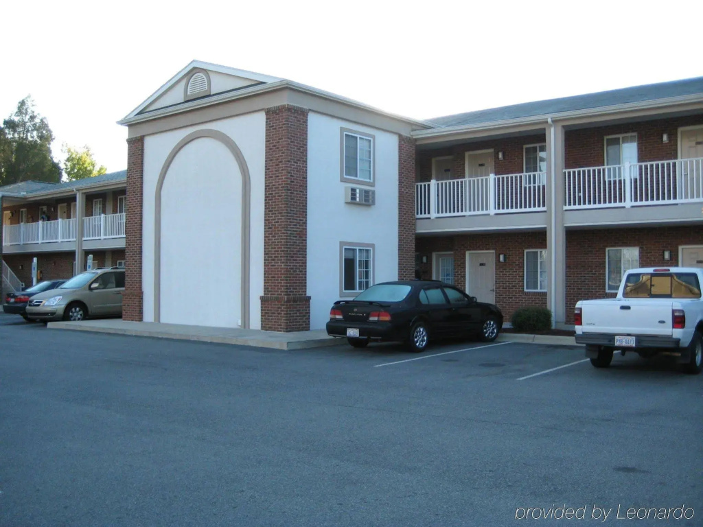 Affordable Suites Burlington