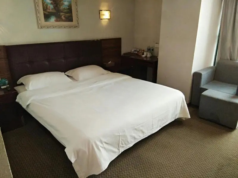 GreenTree Inn Changzhou Liyang Pingling Square Business Hotel - Chambres