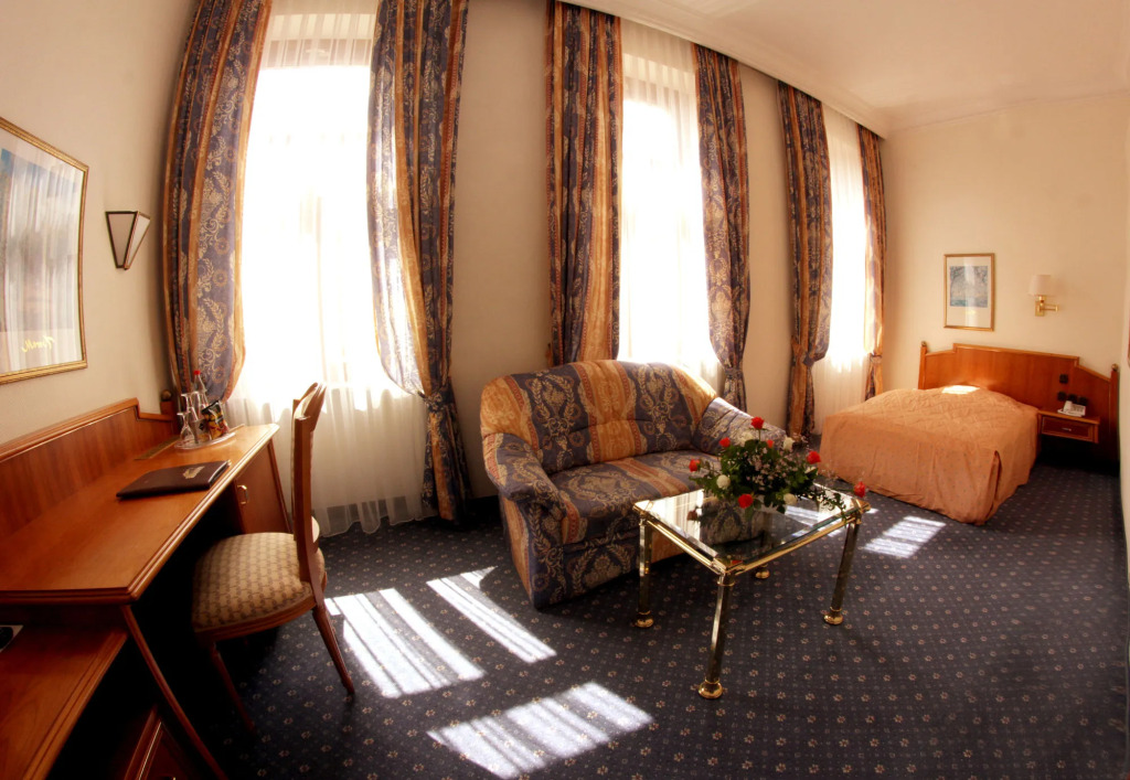 Bayerischer Hof Dresden — фото 3