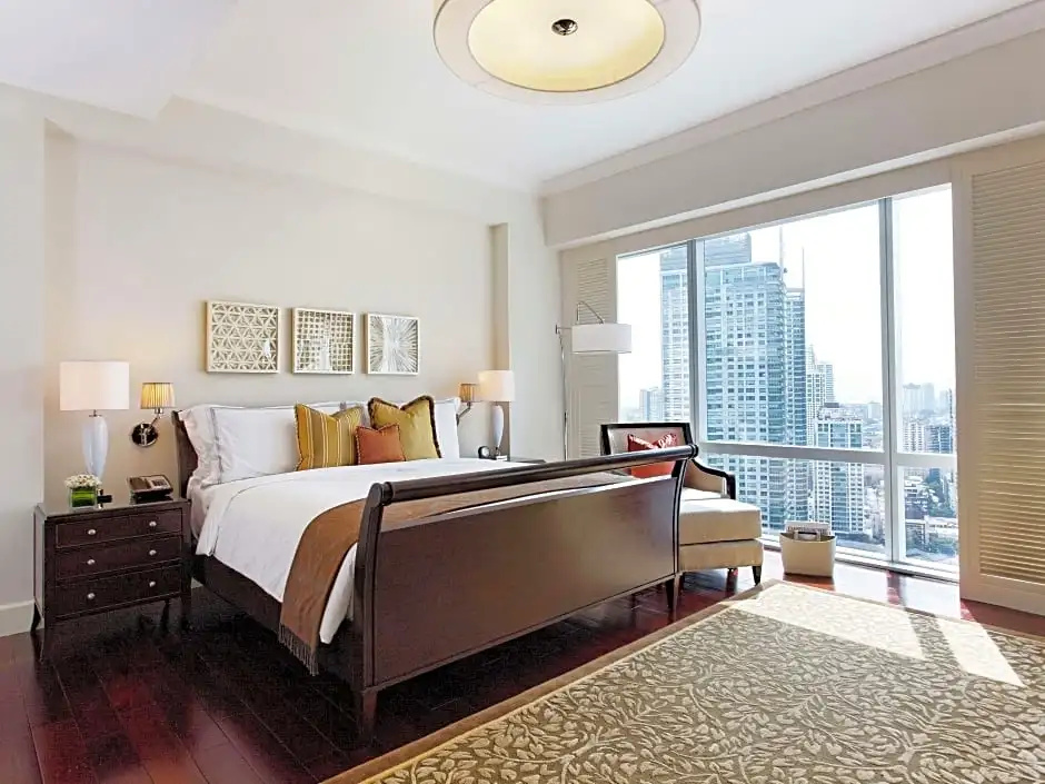 Executive Apartment