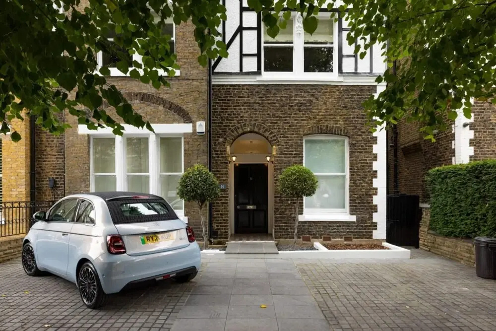 The Camden Arms - Bright and Charming 2bdr Flat