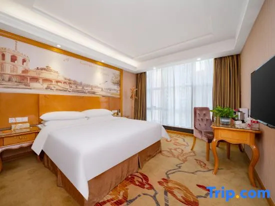 Vienna Hotel Shenzhen Bantian Wuhe Avenue Branch - Chambres