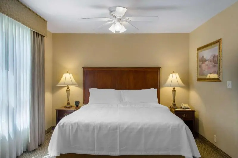 Homewood Suites Covington - Chambres