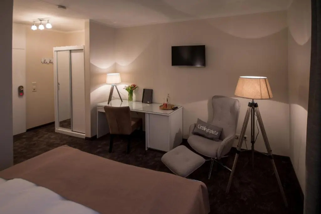 Standard Double room (twin beds)