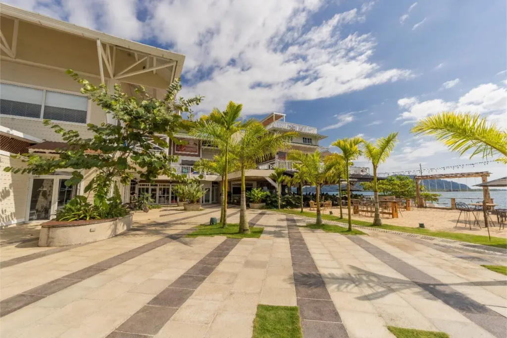 Amaka Ocean Living Lodge