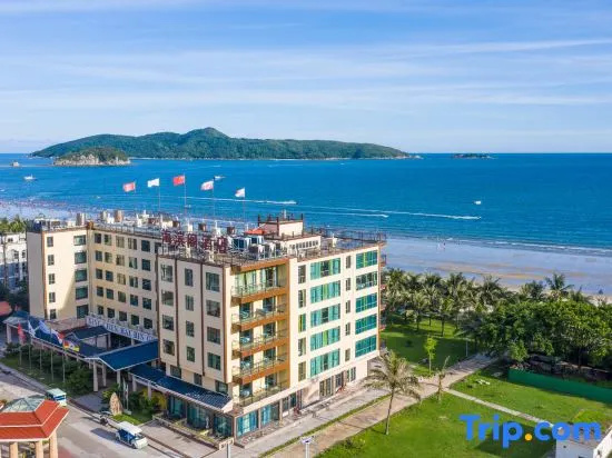 Beach & Waterfront
